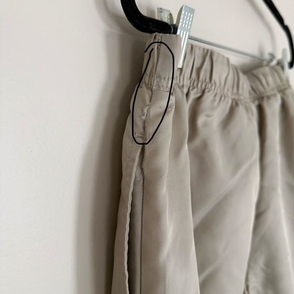 Fear of God Essentials Nylon Neutral Men's Drawsting Pants Sz M - Taupe/Beige - Picture 6 of 7